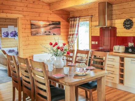 Manor Farm Lodges - Dragon Lodge