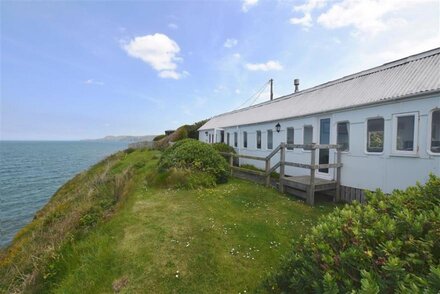 Clifftop Carriage