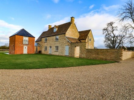 Morgans Farmhouse