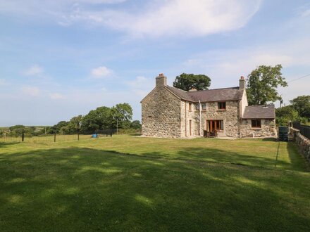 Y Berth Ddu Farmhouse