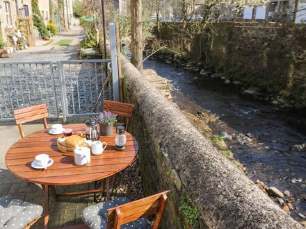 Kingfisher Cottage