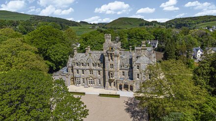 The Mary Maude Suite Stone Cross Mansion