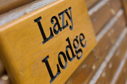 Lazy Lodge