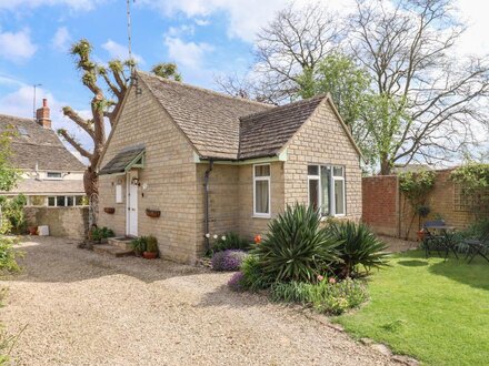 Straw Cottage