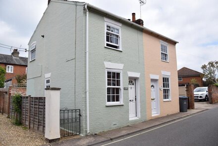 1 Tailors Cottage, Woodbridge