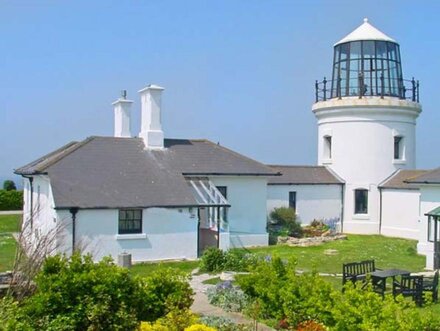 Old Higher Lighthouse Stopes Cottage