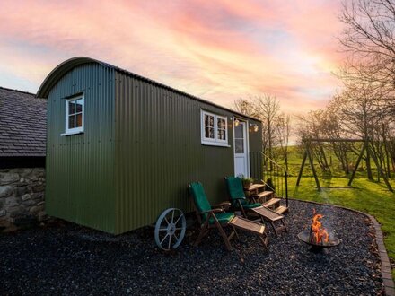 The Pleasant Hut at MountPleasant Farm