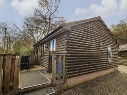 Chalet Log Cabin L2