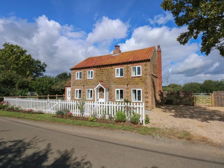 Horseshoe Cottage