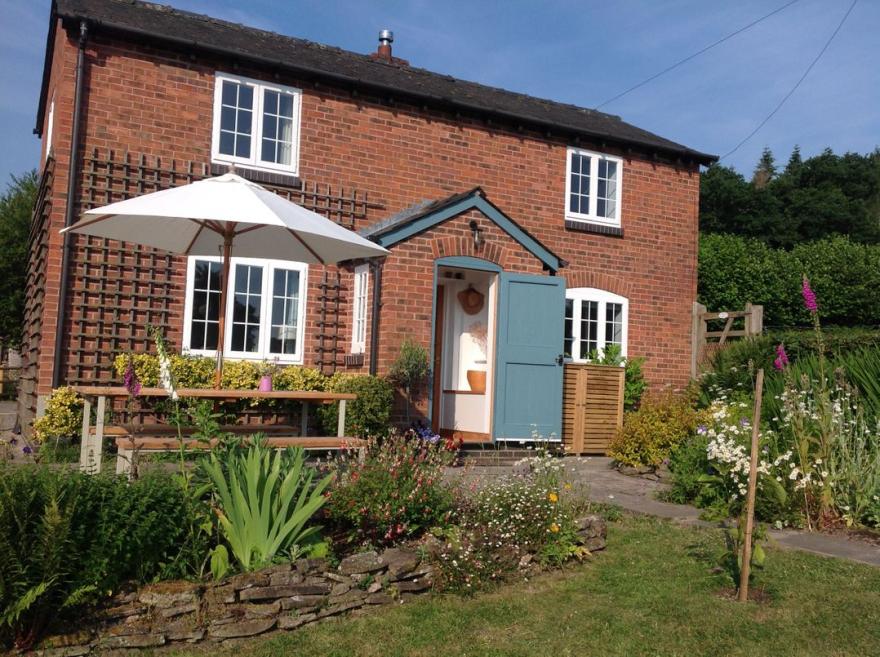 Lower Woodend Cottage