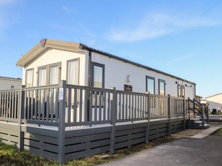 Chichester Lakeside Holiday Park