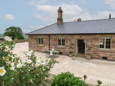 Oak Cottage - Fold Yards