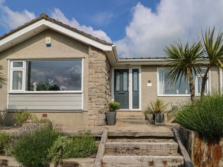 Benllech Bay Cottage