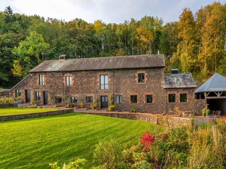 Bank Barn, Wreay