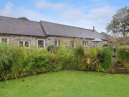 St Dogwells Barn