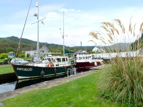 Crinan Canal Cottage