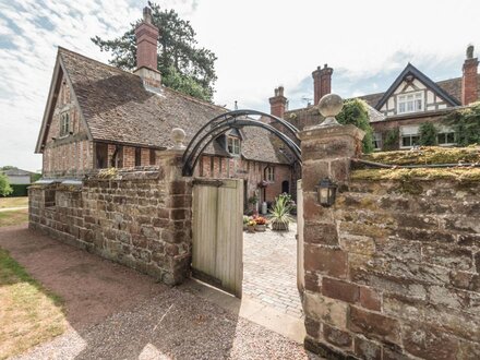 Courtyard Cottage