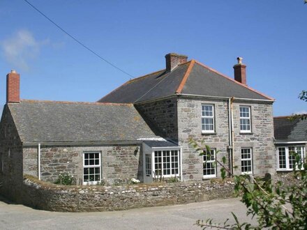 Hingey FarmHouse