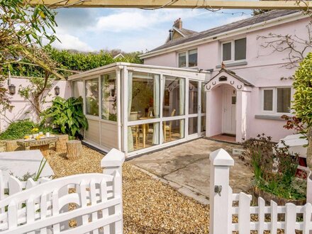 Cottage in Tenby, West Wales