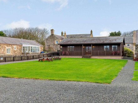 Cottage in Newton-by-the-Sea, Northumberland