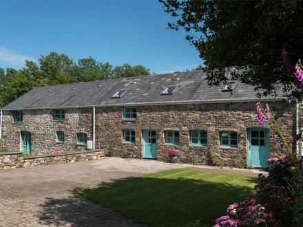 Cottage in Cwmtwrch-Uchaf, South Wales