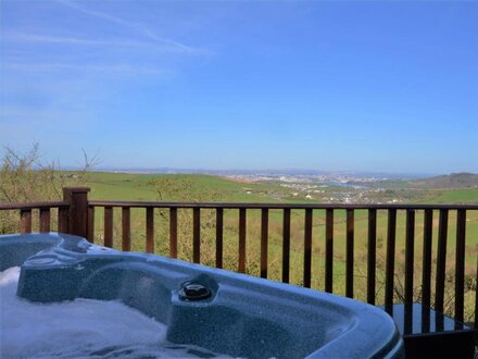 Log Cabin in Millbrook, South Cornwall