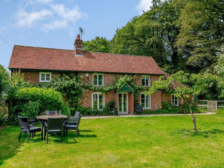 Cottage in Redlynch, Hampshire