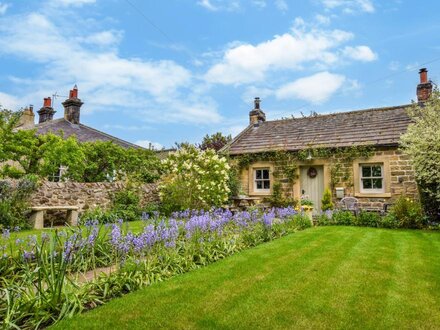 Cottage in Whorlton, County Durham