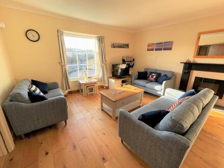 Apartment in Tenby, West Wales