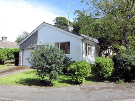 Bungalow in Tenby, West Wales