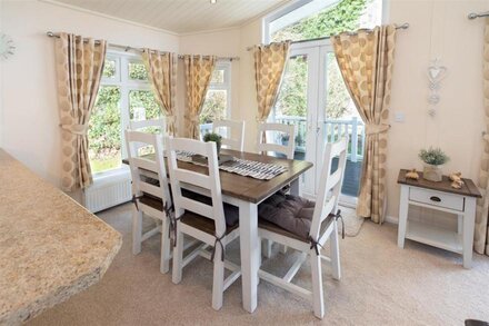 Log Cabin in Stepaside, West Wales