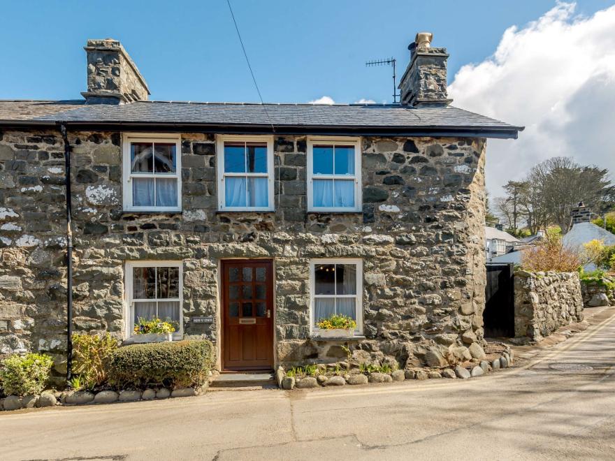 Cottage in Aberdovey, North Wales