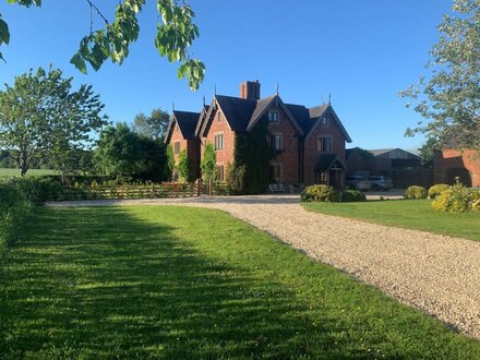 House in Uttoxeter, Staffordshire