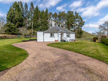 Cottage in Kirriemuir, Angus