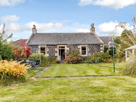 Cottage in Edinburgh, Edinburgh and Lothians