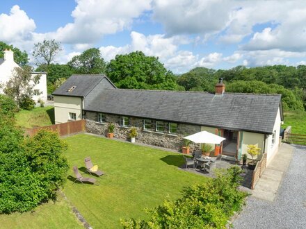 Bungalow in Narberth, West Wales