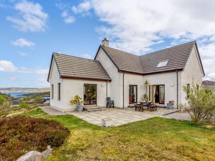 Cottage in Badachro, The Highlands