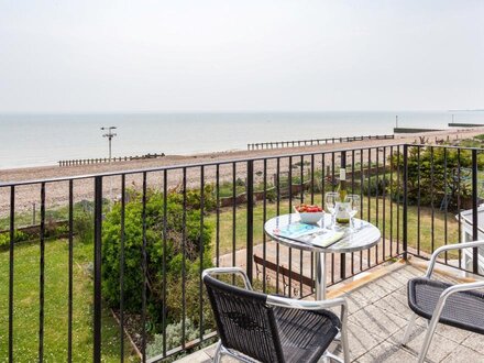 Apartment in Pevensey Bay, Sussex