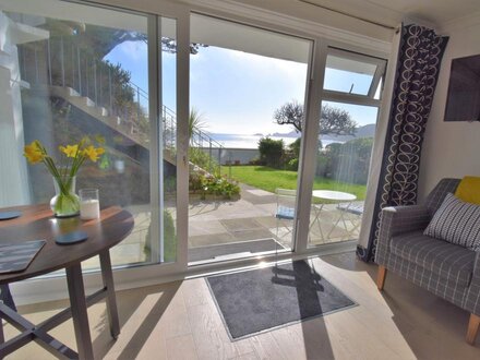 Apartment in Saundersfoot, West Wales