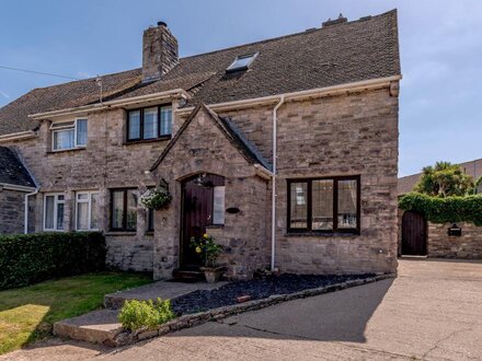 Cottage in Corfe Castle, Dorset