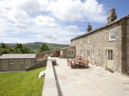 Cottage in Low Row, North Yorkshire