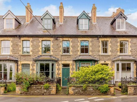 Cottage in Hay-on-Wye Town, Mid Wales