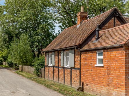 Bungalow in Tewkesbury, Worcestershire