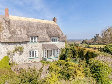 Cottage in Hawkchurch, Mid and East Devon