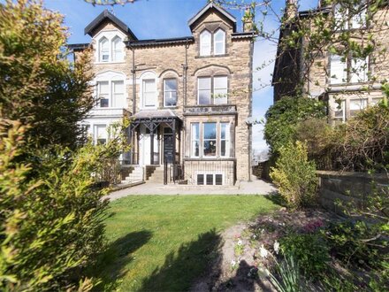 Apartment in Harrogate, North Yorkshire