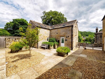 Barn in Eyam, Derbyshire