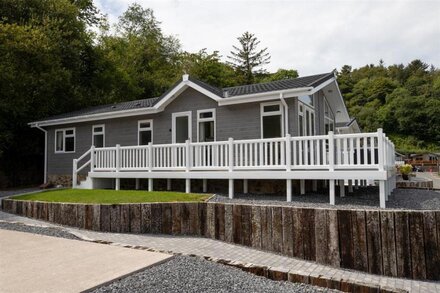 Log Cabin in Stepaside, West Wales