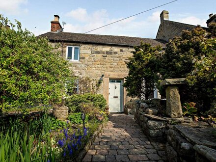 Cottage in Baslow, Derbyshire