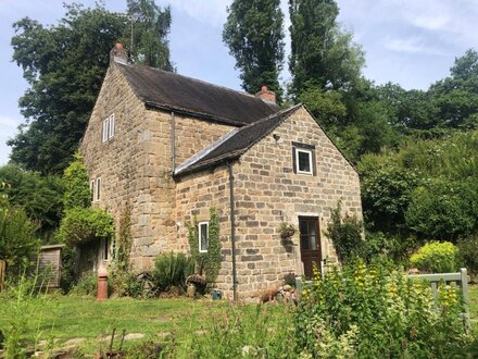 Cottage in Fritchley, Derbyshire