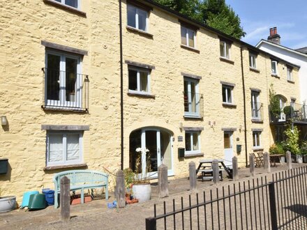 House in Gilwern, South Wales